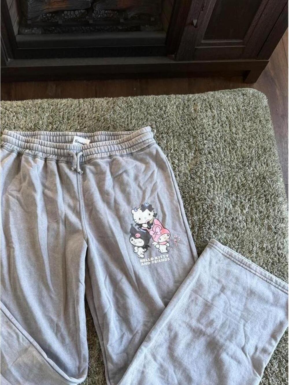 Sanrio Hello Kitty and Friends Gray Lounge Pants Size L